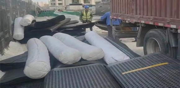 地下車(chē)庫(kù)排水板施工鋪設(shè)及回填注意事項(xiàng)